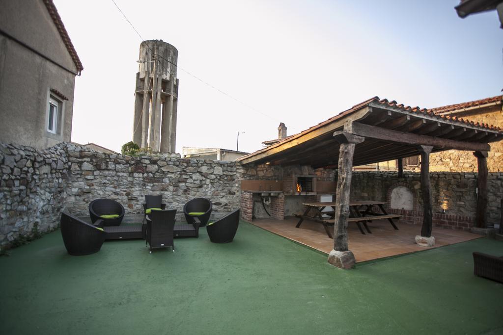 El Cabanon De Pimiango旅馆 外观 照片